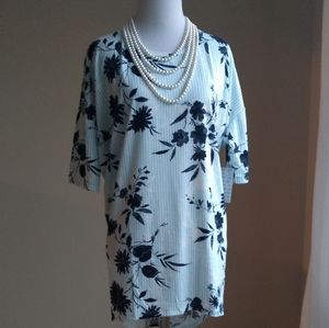 LulaRoe Irma tunic-blue floral stripe, medium